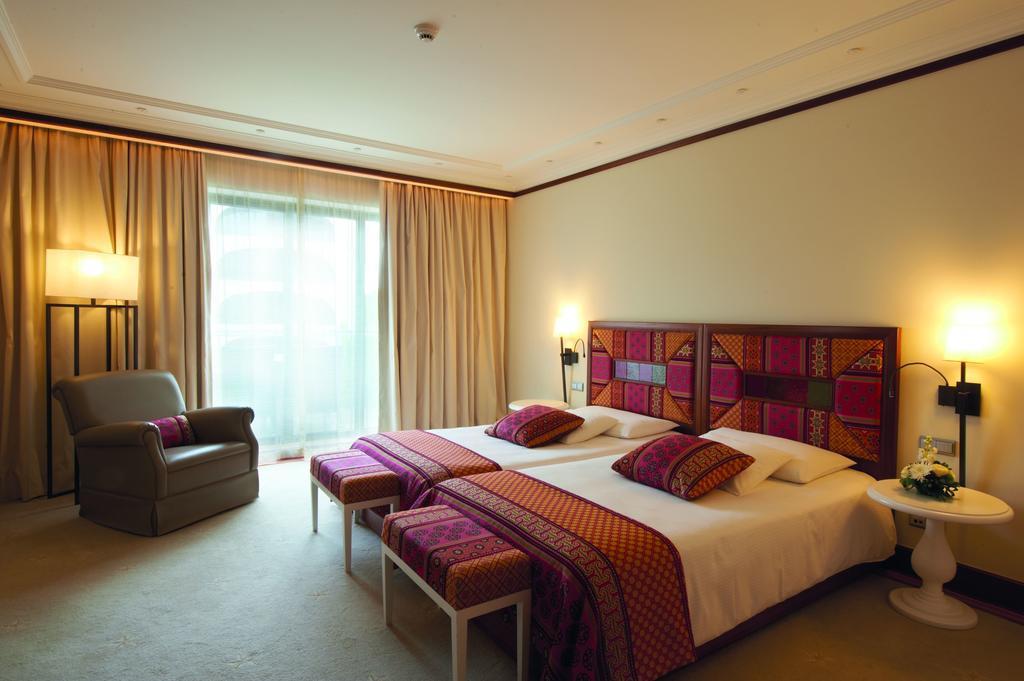 Grande Real Villa Italia Hotel & Spa Cascais Luaran gambar A room at the hotel